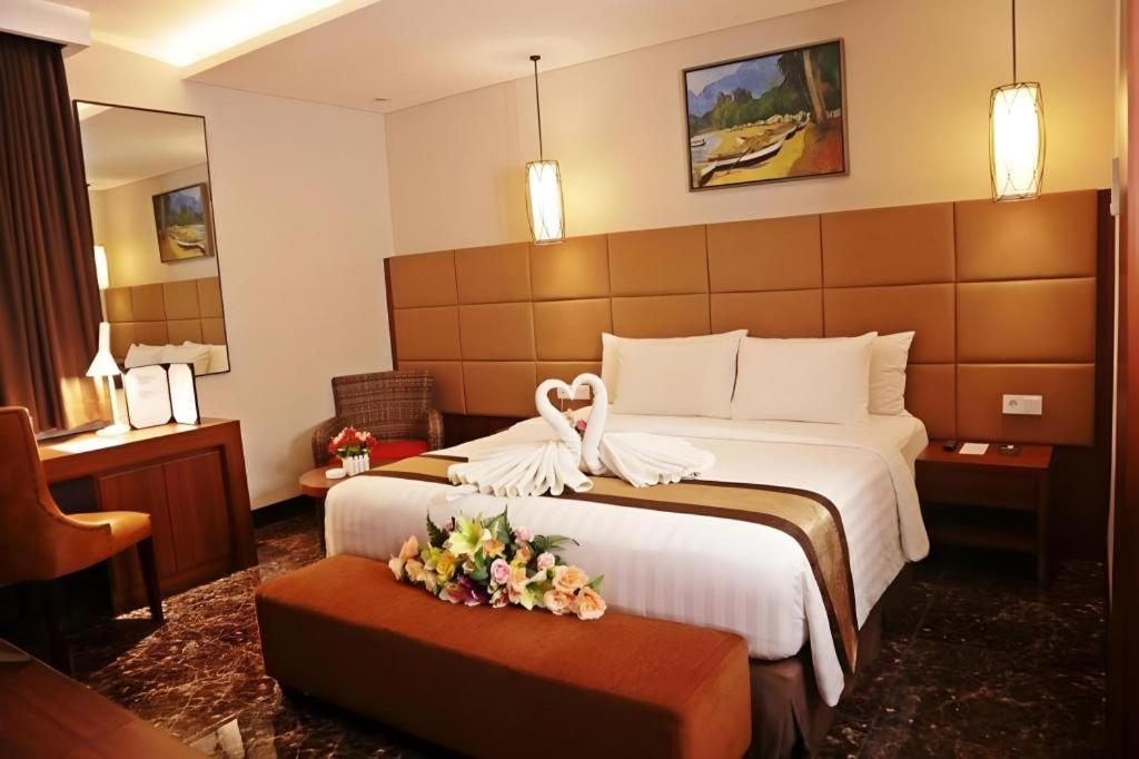 เอเทรียม พรีเมียร์ จิลาแก็ป Hotel ชีลาชัป ภายนอก รูปภาพ