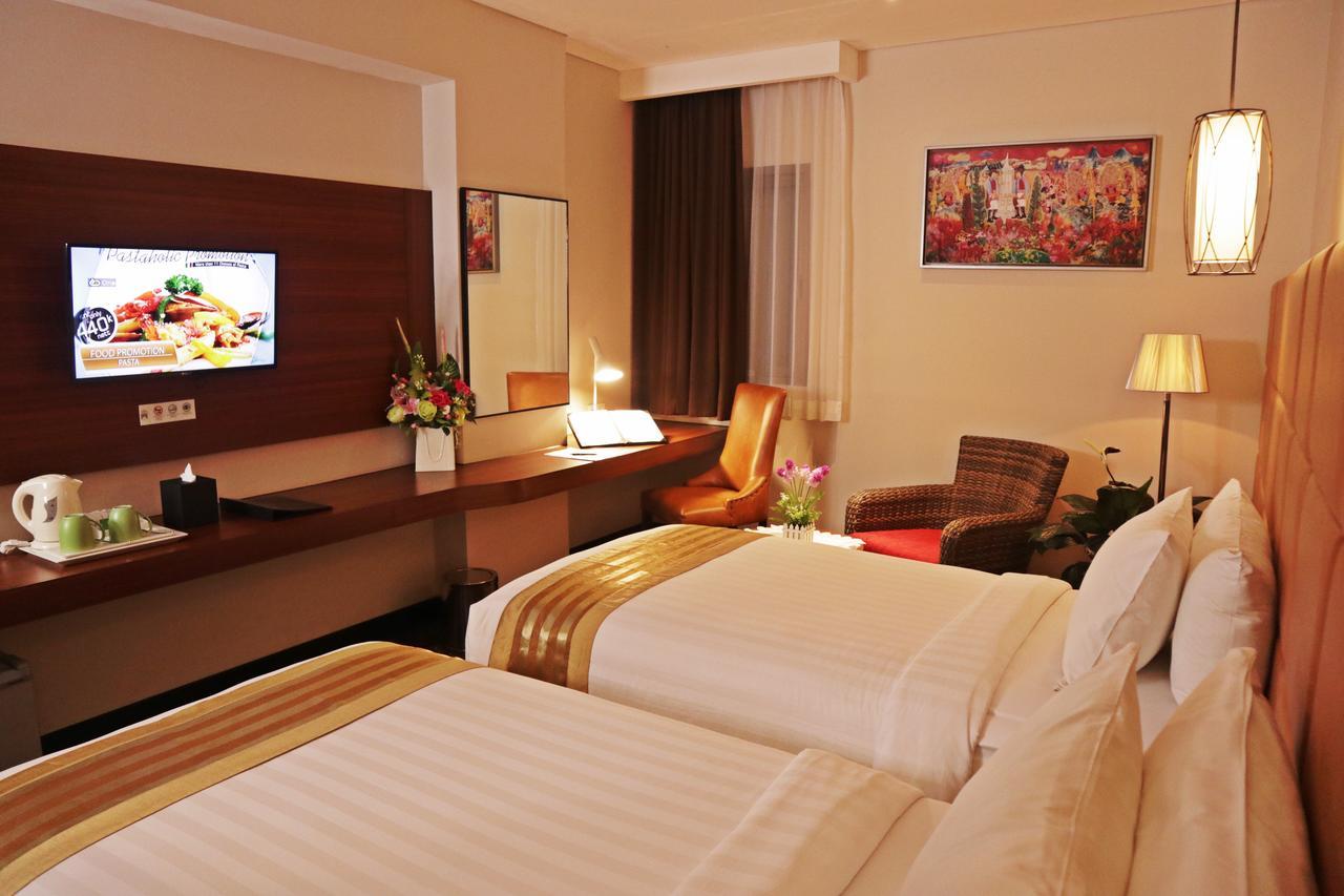 เอเทรียม พรีเมียร์ จิลาแก็ป Hotel ชีลาชัป ภายนอก รูปภาพ
