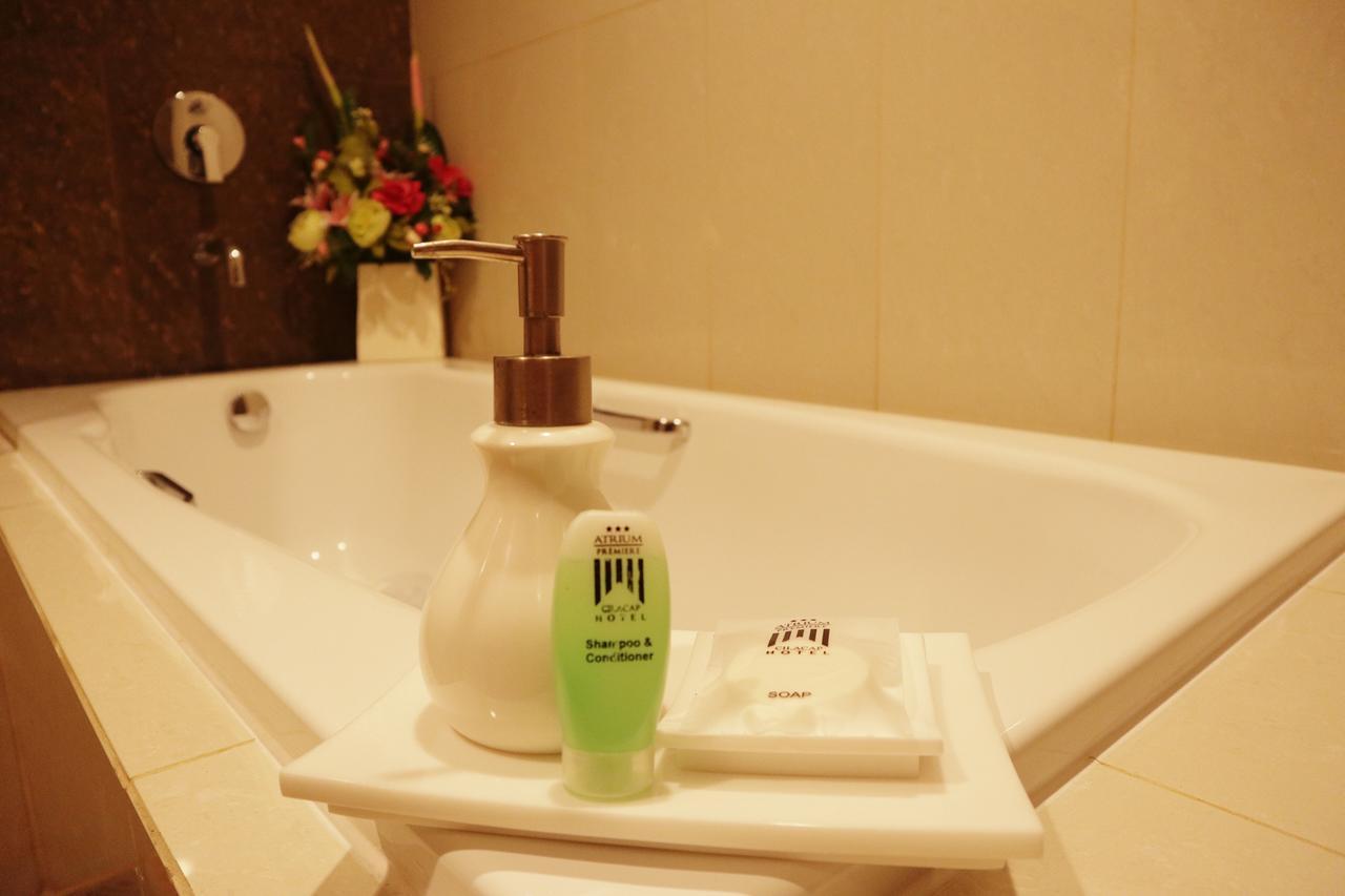 เอเทรียม พรีเมียร์ จิลาแก็ป Hotel ชีลาชัป ภายนอก รูปภาพ