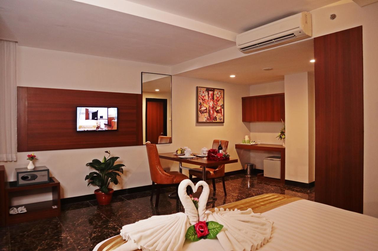 เอเทรียม พรีเมียร์ จิลาแก็ป Hotel ชีลาชัป ภายนอก รูปภาพ